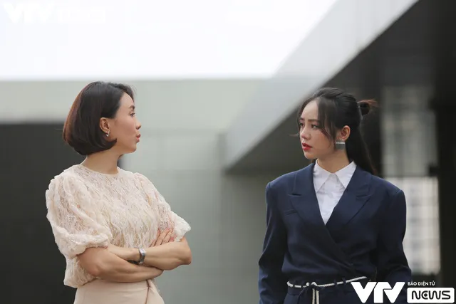 Hồng Diễm nóng mặt vì Quỳnh Kool vênh váo trong phim mới - Ảnh 4. Hồng Diễm nóng mặt vì Quỳnh Kool vênh váo trong phim mới - Ảnh 4.