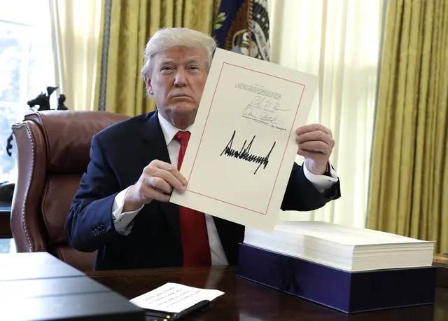 Hiệu ứng Trump tác động thế nào đến nền kinh tế Mỹ? - Ảnh 5. Hiệu ứng Trump tác động thế nào đến nền kinh tế Mỹ? - Ảnh 5.