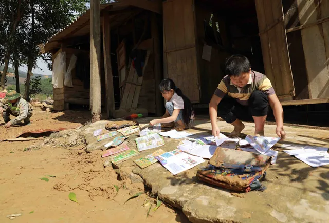 vna_potal_quang_binh_tiep_can_voi_xa_vung_cao_ngu_hoa_sau_nhieu_ngay_bi_nuoc_lu_chia_cat_231631700_5087057 vna_potal_quang_binh_tiep_can_voi_xa_vung_cao_ngu_hoa_sau_nhieu_ngay_bi_nuoc_lu_chia_cat_231631700_5087057