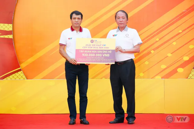 Giải xe đạp VTV Cúp Tôn Hoa Sen 2020 chung tay Hướng về miền Trung thân yêu - Ảnh 1.