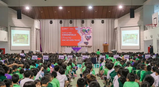 Trường Song ngữ Liên cấp Greenfield (KĐT Ecopark) đồng hành cùng Quỹ Tấm lòng Việt ủng hộ miền Trung - Ảnh 1.