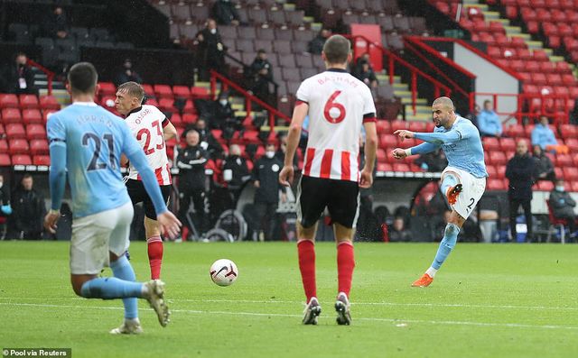 Sheffield United 0-1 Manchester City: Kyle Walker lập siêu phẩm, Man City thắng tối thiểu Sheffield - Ảnh 2.