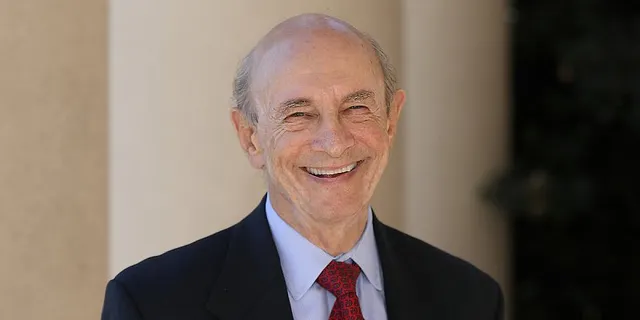Giải Nobel và những câu chuyện truyền cảm hứng - Ảnh 9. Giải Nobel và những câu chuyện truyền cảm hứng - Ảnh 9.