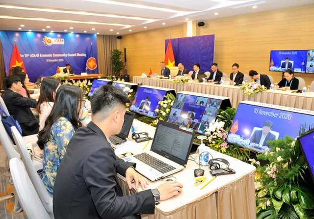 Hướng tới cộng đồng kinh tế ASEAN không rào cản phi thuế quan - Ảnh 1. Hướng tới cộng đồng kinh tế ASEAN không rào cản phi thuế quan - Ảnh 1.