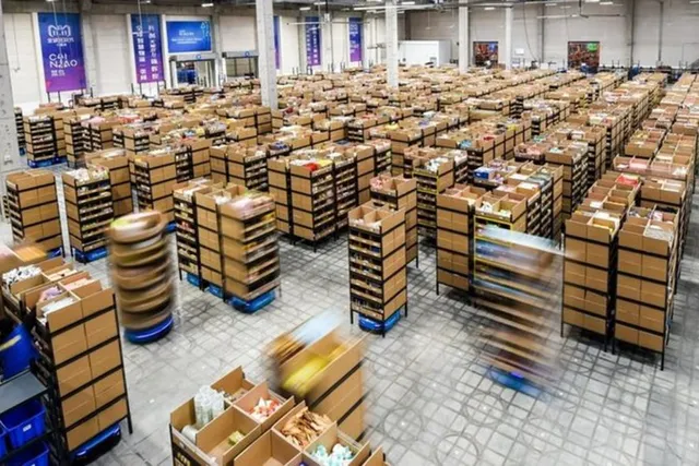 3 triệu người, 4.000 máy bay và tàu chở hàng phục vụ Ngày Độc thân - Ảnh 1. 3 triệu người, 4.000 máy bay và tàu chở hàng phục vụ Ngày Độc thân - Ảnh 1.