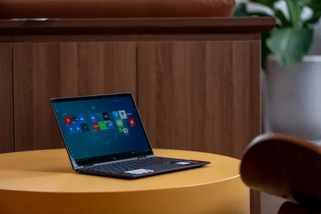 HP ENVY x360 13 ra mắt, giúp cộng đồng sáng tạo hiện thực hóa mọi ý tưởng - Ảnh 1. HP ENVY x360 13 ra mắt, giúp cộng đồng sáng tạo hiện thực hóa mọi ý tưởng - Ảnh 1.