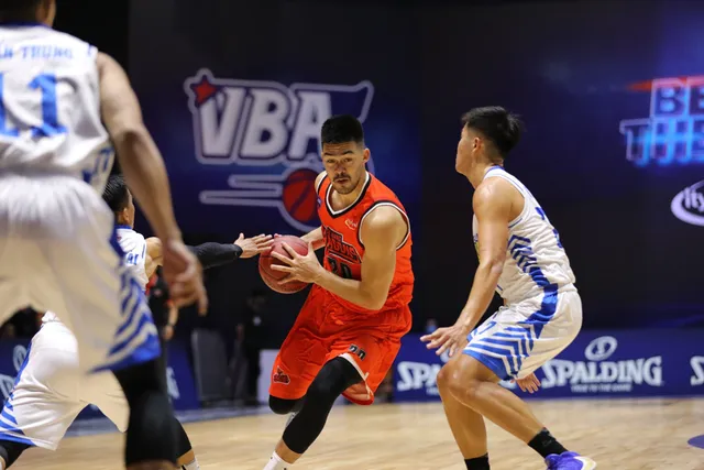 VBA 2020 - Game 32: Chiến thắng quan trọng của Danang Dragons - Ảnh 1.