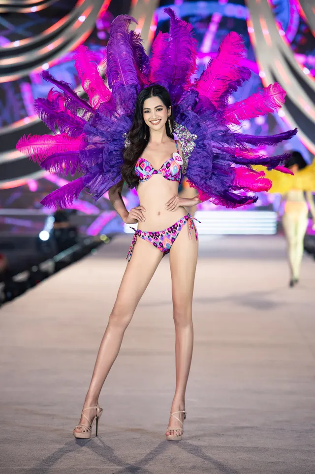 Thí sinh Hoa hậu Việt Nam 2020 trình diễn bikini bốc lửa - Ảnh 22. Thí sinh Hoa hậu Việt Nam 2020 trình diễn bikini bốc lửa - Ảnh 22.