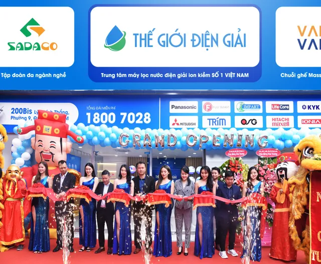 Thế Giới Điện Giải ra mắt 2 showroom thế hệ mới - Ảnh 1.