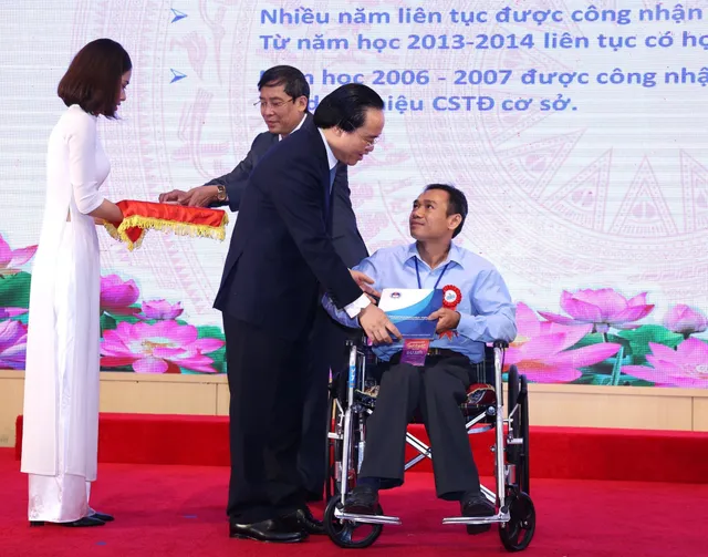 Tôn vinh 183 nhà giáo tiêu biểu năm 2020 - Ảnh 6.