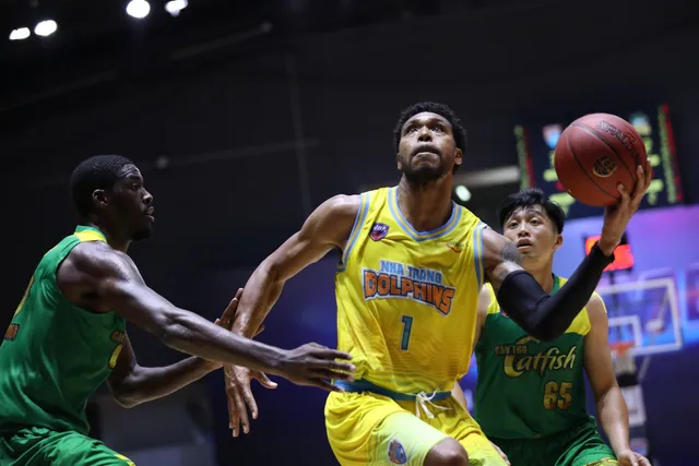 VBA 2020 - Game 39: Nha Trang Dolphins chia tay tham vọng playoffs - Ảnh 3.