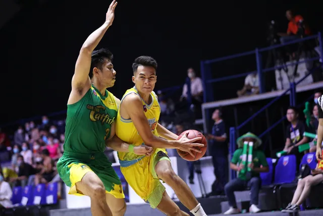 VBA 2020 - Game 39: Nha Trang Dolphins chia tay tham vọng playoffs - Ảnh 1.