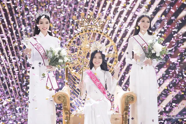 Hành trình từ nữ sinh Thanh Hóa đến tân Hoa hậu Việt Nam 2020 của Đỗ Thị Hà - Ảnh 21. Hành trình từ nữ sinh Thanh Hóa đến tân Hoa hậu Việt Nam 2020 của Đỗ Thị Hà - Ảnh 21.
