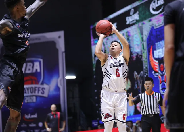 VBA Playoffs 2020: Thang Long Warriors lần thứ 2 vào chung kết - Ảnh 1.