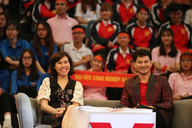 Dàn thí sinh SV 96, SV 2000 mang bầu trời thanh xuân trở về trên VTV3 - Ảnh 4. Dàn thí sinh SV 96, SV 2000 mang bầu trời thanh xuân trở về trên VTV3 - Ảnh 4.