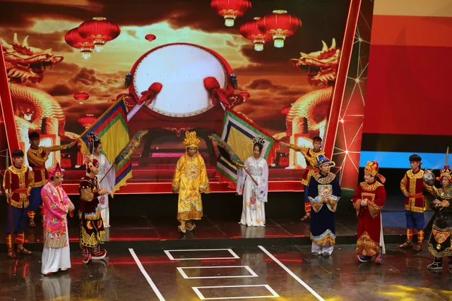 Dàn thí sinh SV 96, SV 2000 mang bầu trời thanh xuân trở về trên VTV3 - Ảnh 9. Dàn thí sinh SV 96, SV 2000 mang bầu trời thanh xuân trở về trên VTV3 - Ảnh 9.