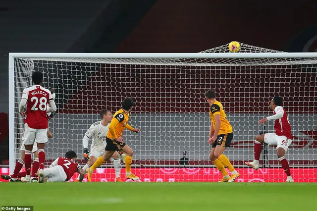 Arsenal 1-2 Wolverhampton: Arsenal tiếp tục trắng tay trên sân nhà (Vòng 10 Premier League 2020/21) - Ảnh 2.