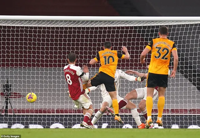 Arsenal 1-2 Wolverhampton: Arsenal tiếp tục trắng tay trên sân nhà (Vòng 10 Premier League 2020/21) - Ảnh 3.