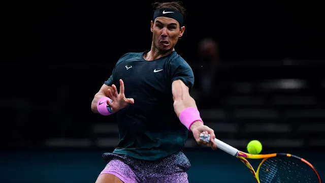 Rafael Nadal lần thứ 5 vào bán kết Paris Masters - Ảnh 1.