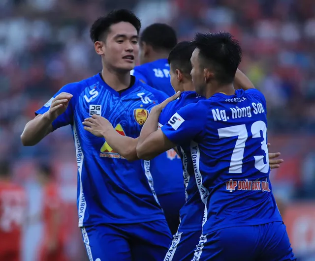 V.League 2020: Mùa giải biến cố nhưng hấp dẫn đến vòng cuối cùng - Ảnh 5.