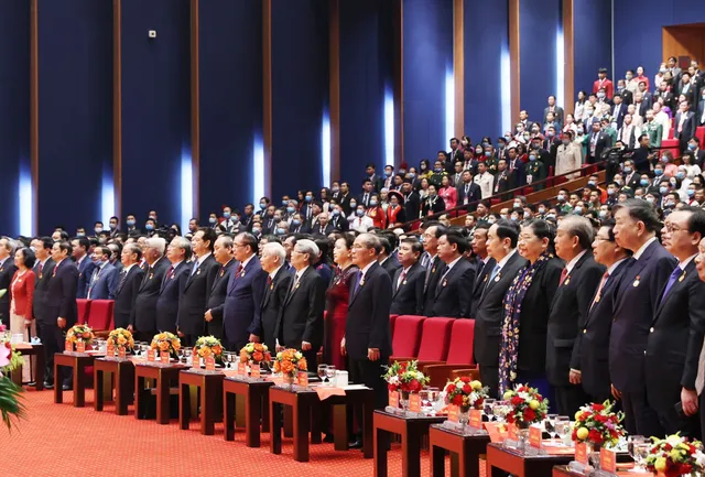 Đại hội Thi đua yêu nước toàn quốc lần thứ X: Đoàn kết, sáng tạo, thi đua xây dựng và bảo vệ Tổ quốc - Ảnh 4. Đại hội Thi đua yêu nước toàn quốc lần thứ X: Đoàn kết, sáng tạo, thi đua xây dựng và bảo vệ Tổ quốc - Ảnh 4.