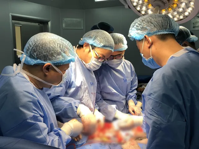 Kỷ nguyên mới điều trị bệnh lý cơ xương khớp - chấn thương chỉnh hình - Ảnh 2. Kỷ nguyên mới điều trị bệnh lý cơ xương khớp - chấn thương chỉnh hình - Ảnh 2.