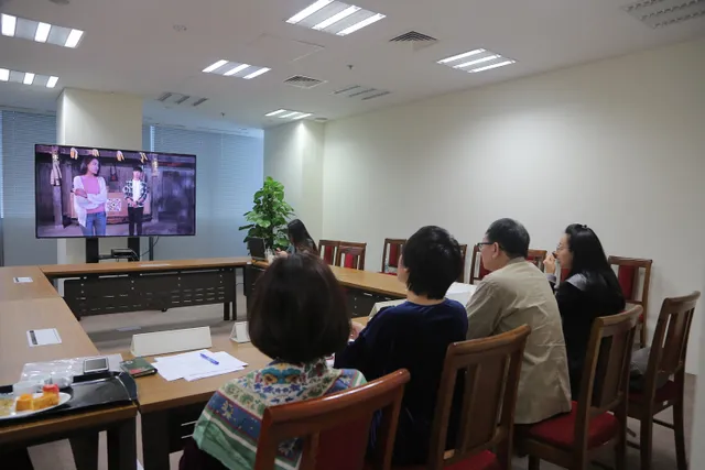 Ban Giám khảo LHTHTQ lần thứ 40 say sưa chấm thi ngày đầu tiên - Ảnh 9. Ban Giám khảo LHTHTQ lần thứ 40 say sưa chấm thi ngày đầu tiên - Ảnh 9.