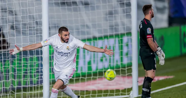 Real Madrid 3-1 Athletic Bilbao: Benzema lập cú đúp, Real giành 3 điểm trọn vẹn - Ảnh 3.