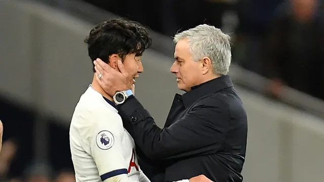 HLV Mourinho nói gì khi Son Heung-min đoạt FIFA Puskas? - Ảnh 2.