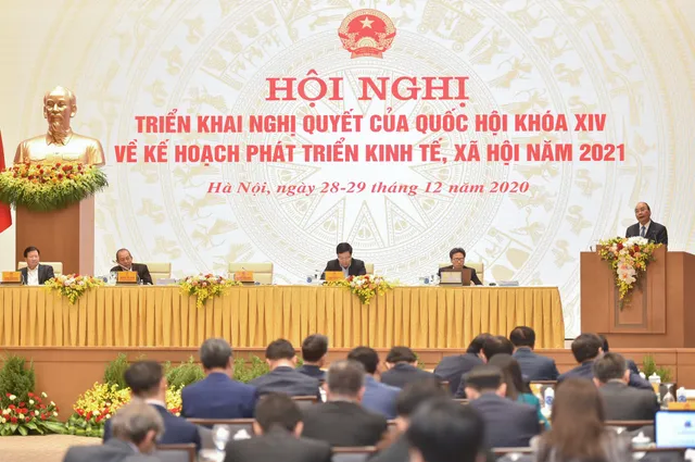 Thủ tướng Nguyễn Xuân Phúc: Ngay từ đầu năm 2021, phải lăn xả vào công việc - Ảnh 1.