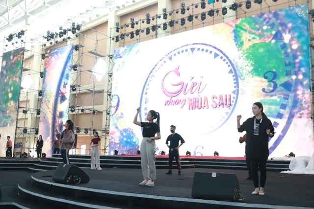 Hoàn tất công tác chuẩn bị Chương trình nghệ thuật Thi đua là yêu nước - Ảnh 6. Hoàn tất công tác chuẩn bị Chương trình nghệ thuật Thi đua là yêu nước - Ảnh 6.