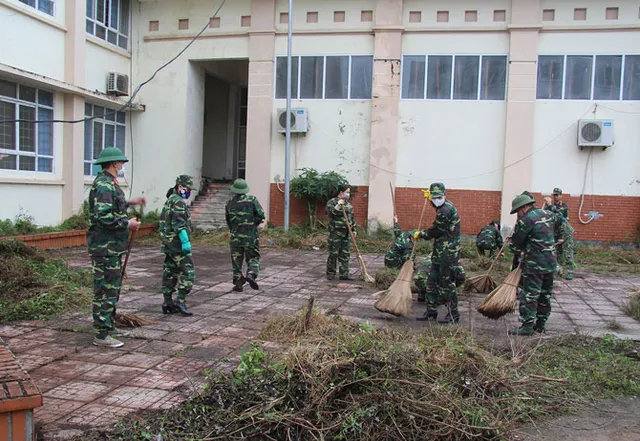 Vĩnh Phúc: Lắp đặt bệnh viện dã chiến 300 giường bệnh - Ảnh 1.