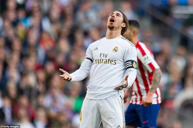 Thắng tối thiểu Atletico, Real giữ vững ngôi đầu - Ảnh 2. Thắng tối thiểu Atletico, Real giữ vững ngôi đầu - Ảnh 2.