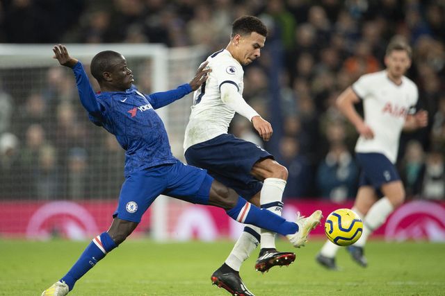 Lịch trực tiếp bóng đá hôm nay (22/2): Chelsea quyết chiến Tottenham, Văn Hậu đứng trước cơ hội - Ảnh 1.