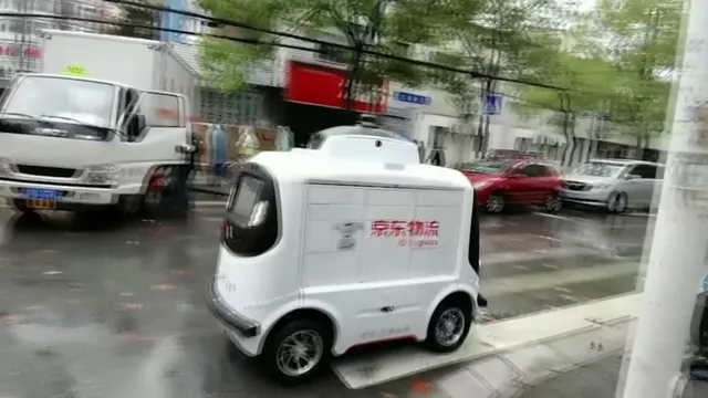 Trung Quốc đẩy nhanh phát triển mạng 5G hỗ trợ chống dịch COVID-19 - Ảnh 1. Trung Quốc đẩy nhanh phát triển mạng 5G hỗ trợ chống dịch COVID-19 - Ảnh 1.