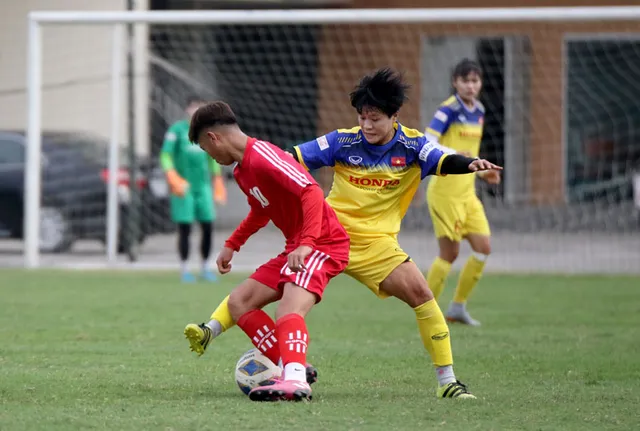 ĐT nữ Việt Nam hoà 0-0 U15 nam CLB Hà Nội trong trận đấu tập - Ảnh 2.