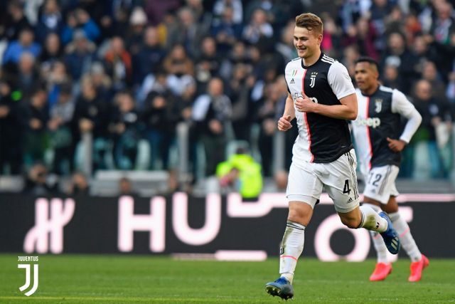 Vòng 22 VĐQG Italia, Juventus 3-0 Fiorentina: Ronaldo toả sáng, Juventus vững ngôi đầu - Ảnh 4.