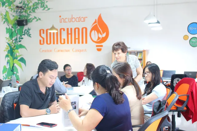 Khai trương chương trình ươm tạo startup Batch 1 - Ảnh 1.