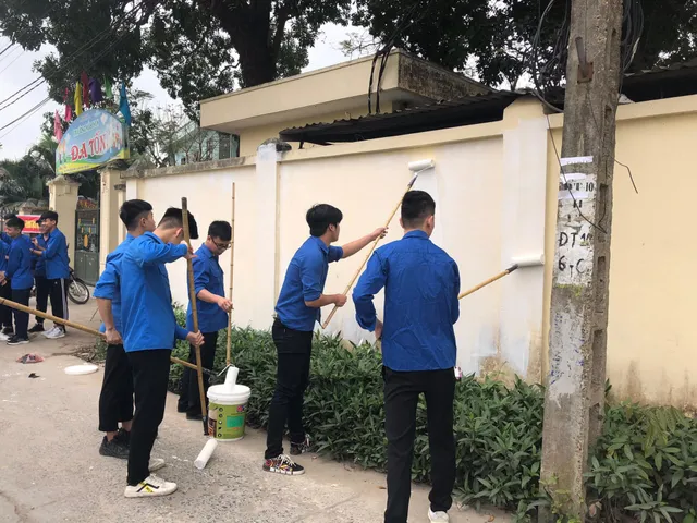 Tuổi trẻ Thủ đô thực hiện nhiều hoạt động ý nghĩa hưởng ứng ngày Chủ nhật xanh - Ảnh 2.