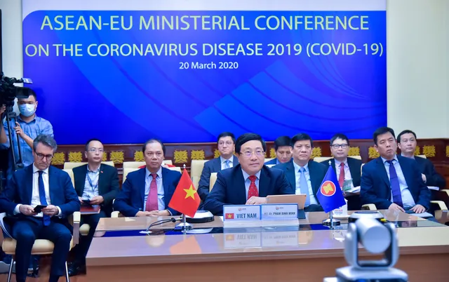 ASEAN và EU phối hợp nghiên cứu và phát triển thuốc điều trị, vaccine phòng chống COVID-19 - Ảnh 1.