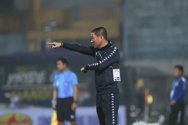 Ảnh: CLB Hà Nội ra quân thành công tại V.League 2020 - Ảnh 3.