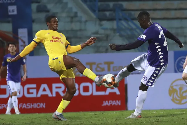 Ảnh: CLB Hà Nội ra quân thành công tại V.League 2020 - Ảnh 8.