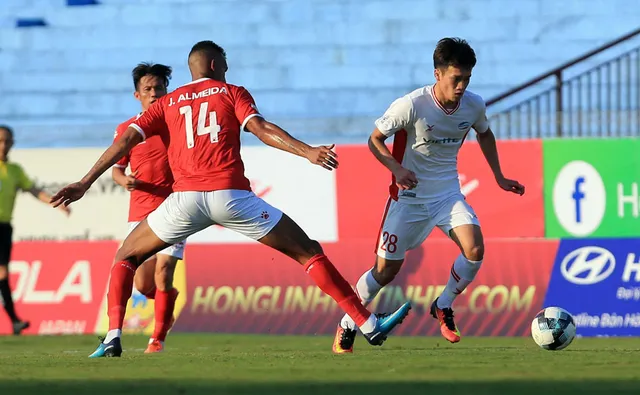 Chùm ảnh trận đấu giữa Hồng Lĩnh Hà Tĩnh 0-1 CLB Viettel (Vòng 1 LS V.League 2020) - Ảnh 3.