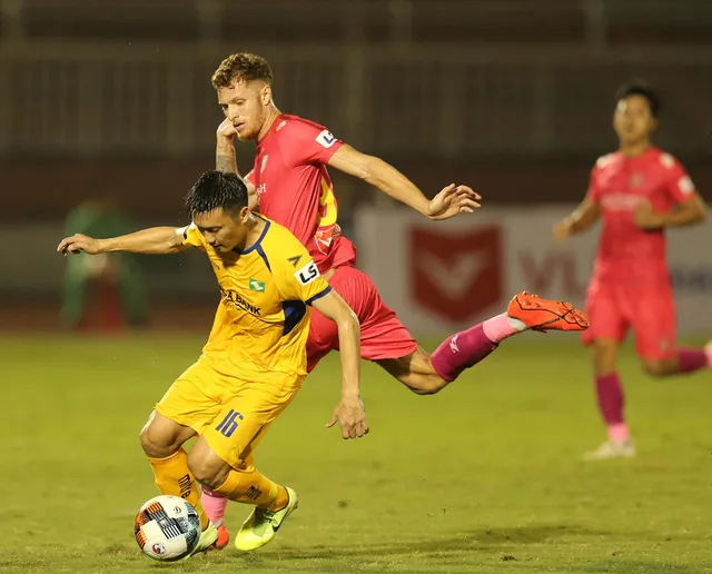 CLB Sài Gòn 0-0 Sông Lam Nghệ An: Những khoảnh khắc đáng nhớ (Vòng 1 LS V.League 2020) - Ảnh 10.