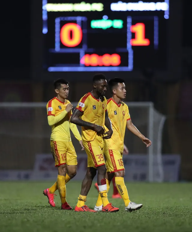 V.League 2020 khởi tranh: Hấp dẫn cuộc đua song mã, khó đoán đội xuống hạng - Ảnh 8. V.League 2020 khởi tranh: Hấp dẫn cuộc đua song mã, khó đoán đội xuống hạng - Ảnh 8.