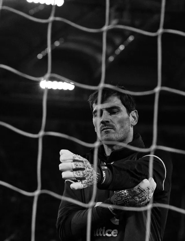 Thánh Iker Casillas - Ngôi sao trong những ngôi sao và đoạn kết buồn - Ảnh 3.