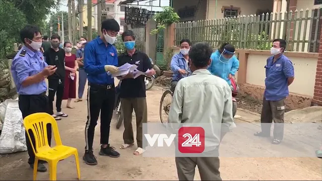 Hà Nội: Test nhanh COVID-19 lần 1 trên địa bàn toàn thôn Hạ Lôi, xã Mê Linh - Ảnh 5.