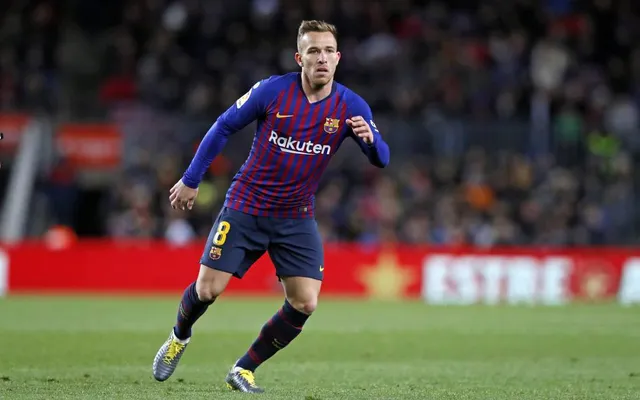 barca-khong-ban-arthur barca-khong-ban-arthur