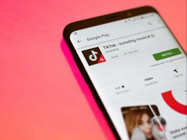 TikTok cán mốc 1 tỷ lượt cài đặt trên Google Play - Ảnh 1.