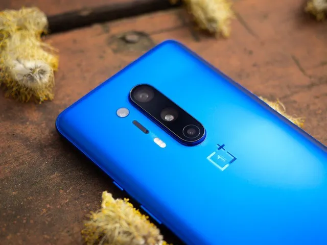 Thêm một chiếc smartphone ngàn đô ra mắt: OnePlus 8 Pro - Ảnh 5.